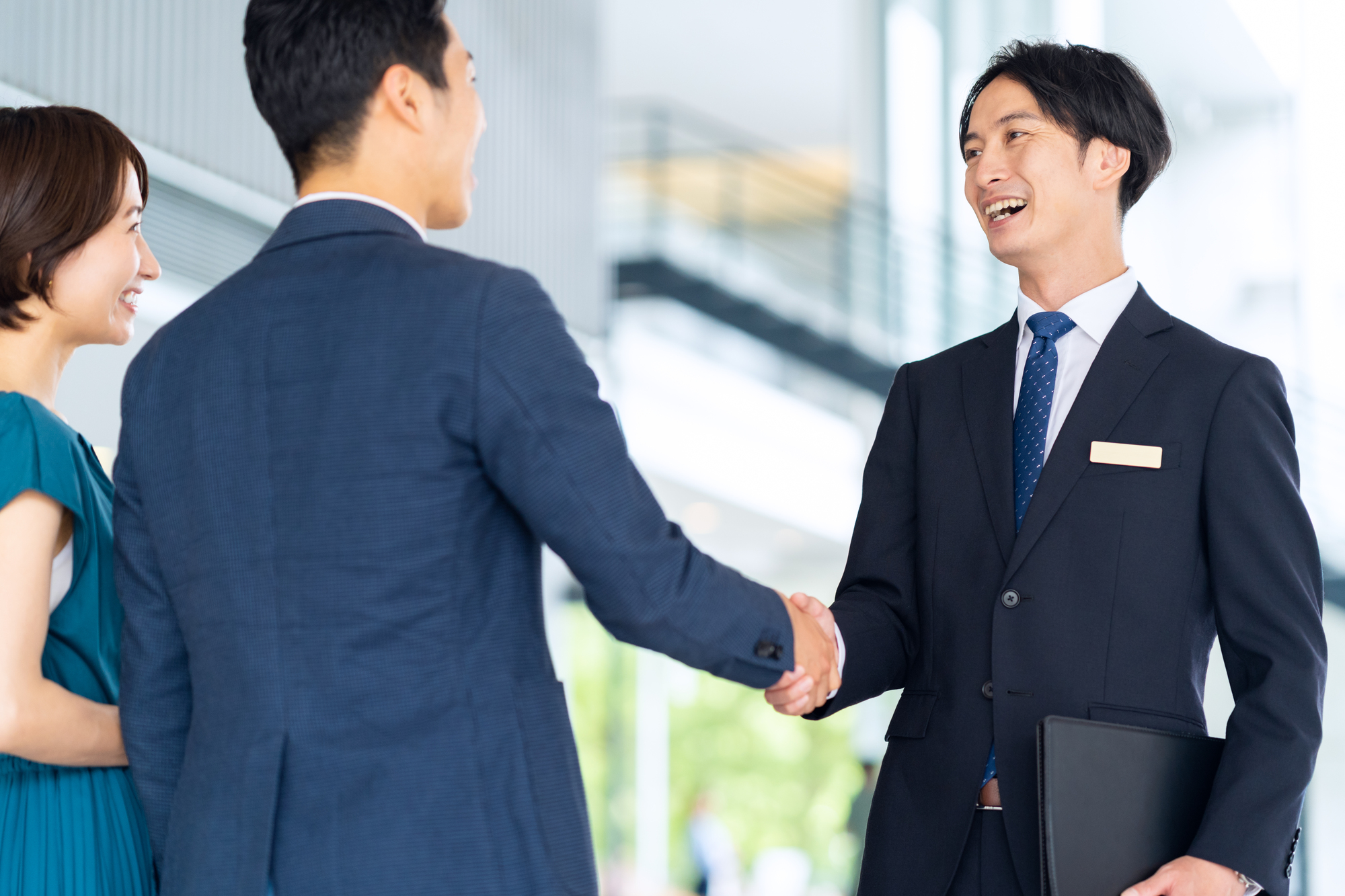 宅建業免許取得を代行してくれる行政書士の選び方と費用感