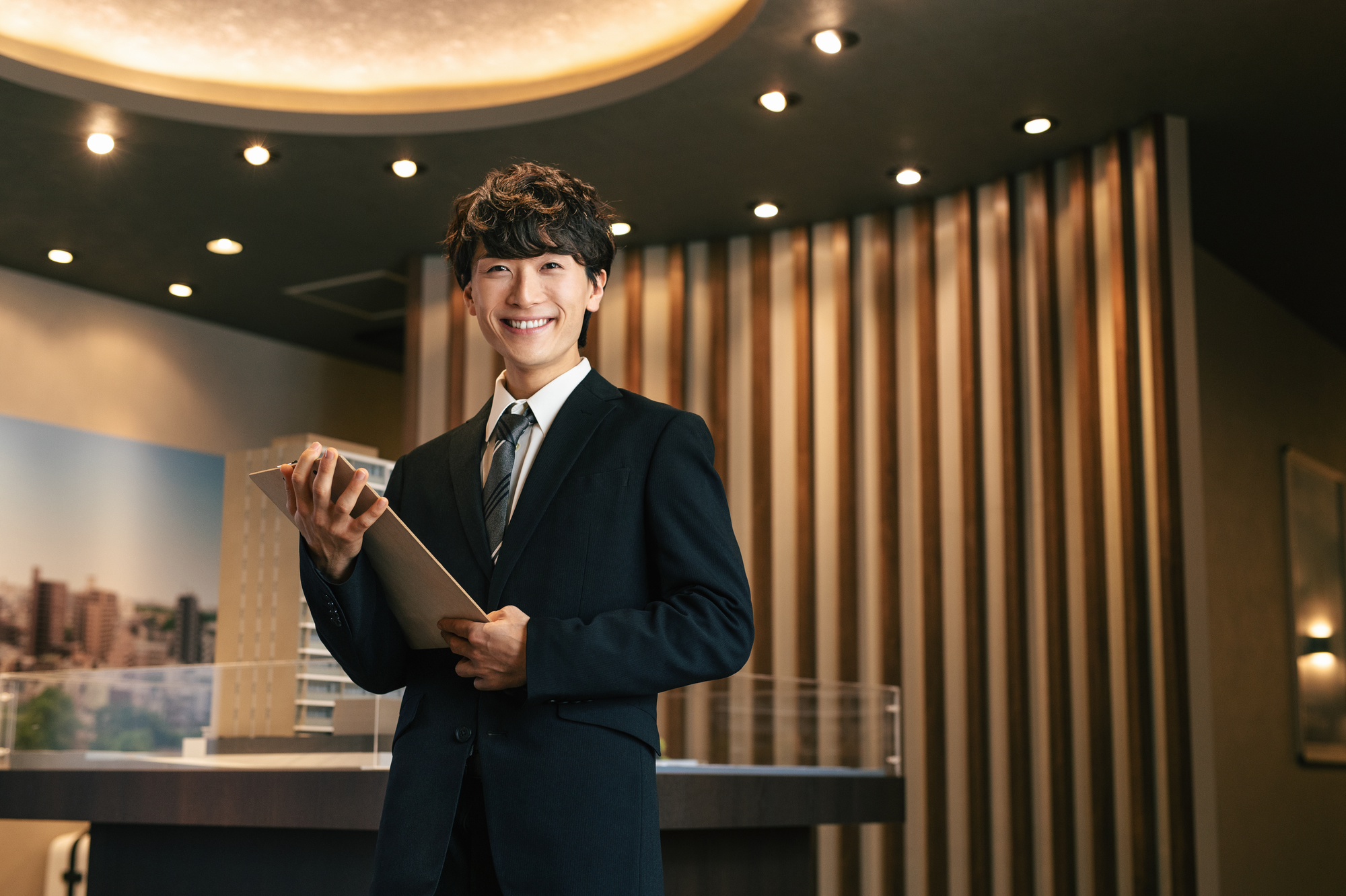 不動産会社の開業に必要な備品リスト｜最低限で揃える方法