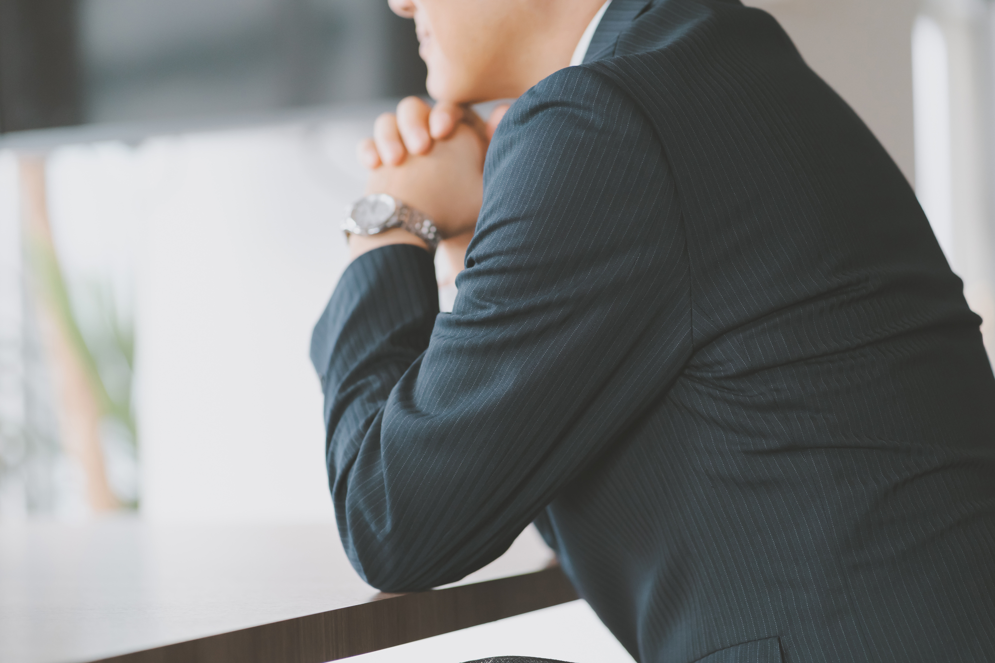 不動産会社の役職はどう決める？開業時に使える肩書きの種類と印象を整理