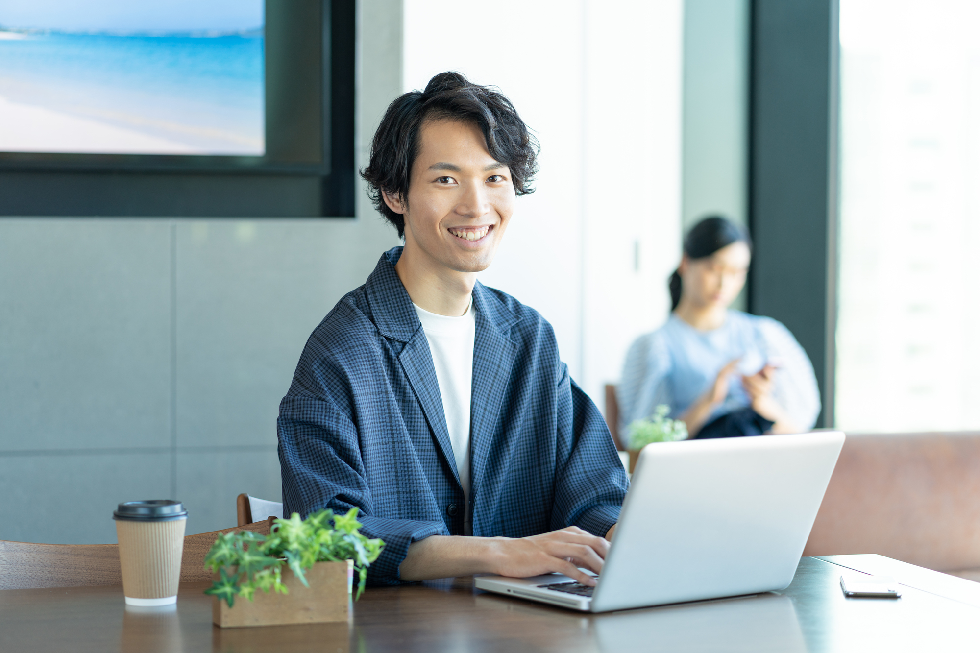 レンタルオフィスで不動産会社は開業できる？宅建業免許が取れる条件と注意点【2026年版】