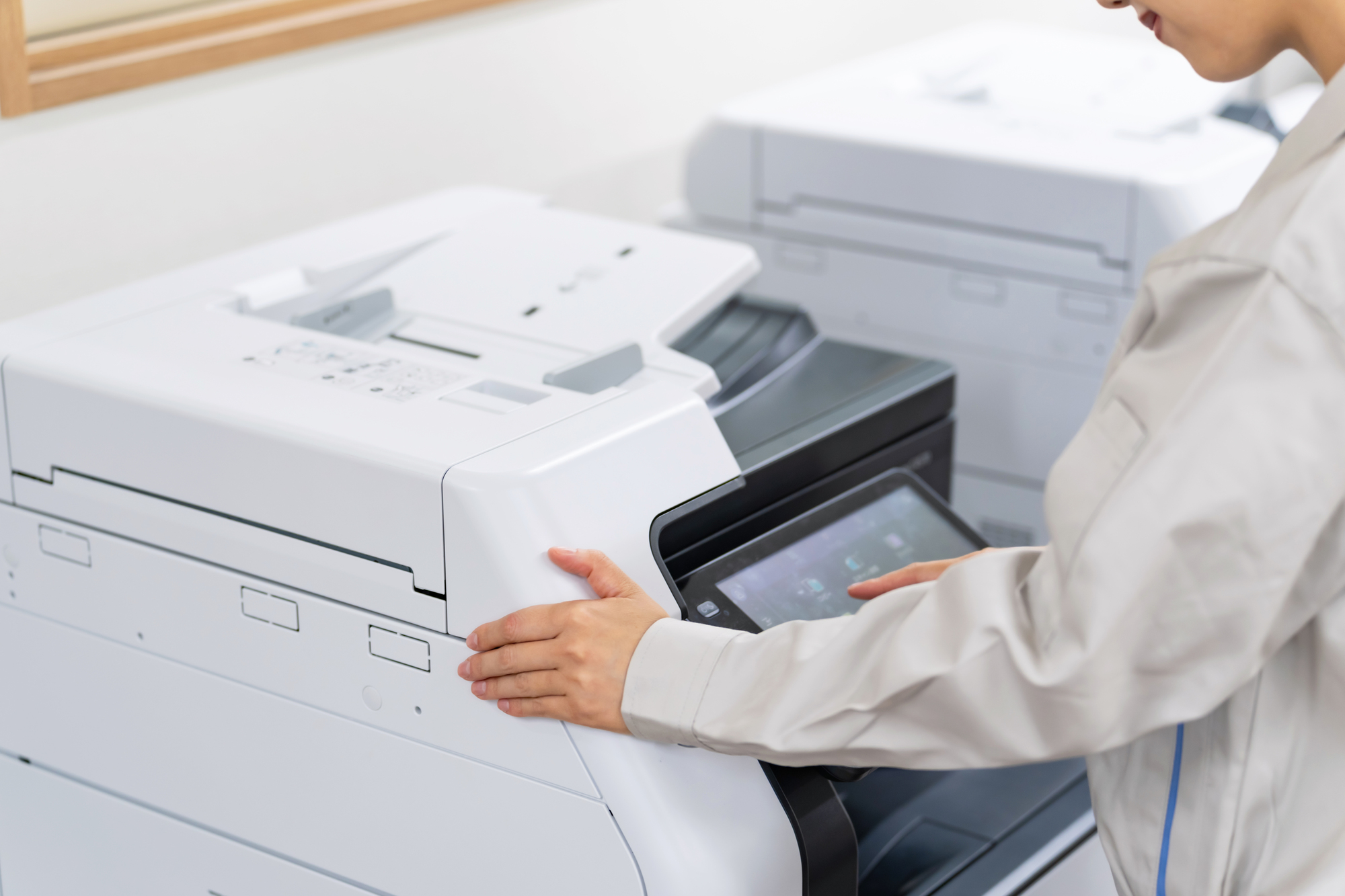 不動産会社の開業にコピー機のリースは必要？購入との比較と費用相場を紹介