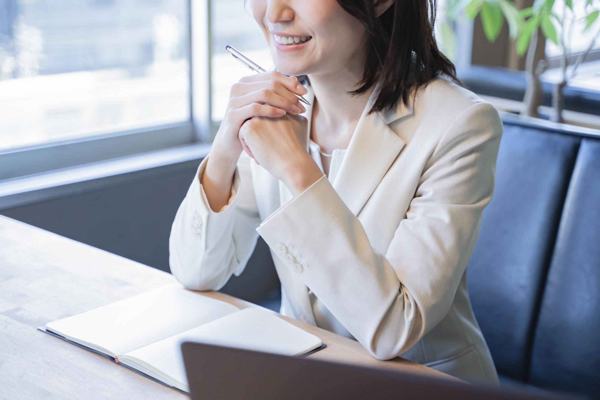 不動産会社の開業はマンションの1室でもいい？宅建業免許と事務所要件の確認ポイント